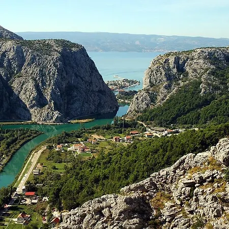 Sabina Apartments Omiš Zimmer foto