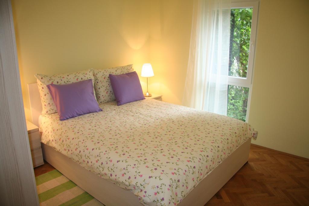 Sabina * Omiš
